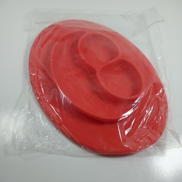 Uniform Baby Silicone Baby Plate For Self Feeding - Picture 3 of 6